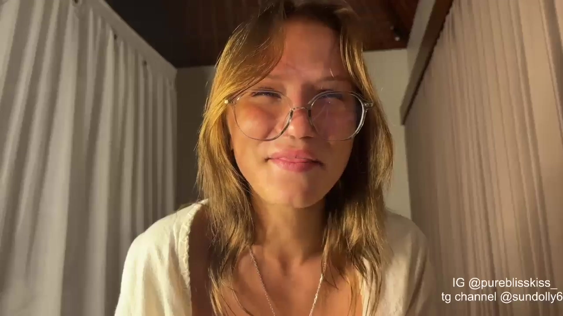 Gallery image thumbnail from Rue_Lane's myfreecams stream on, 05/08/2026, 11:13 image 7 of 20