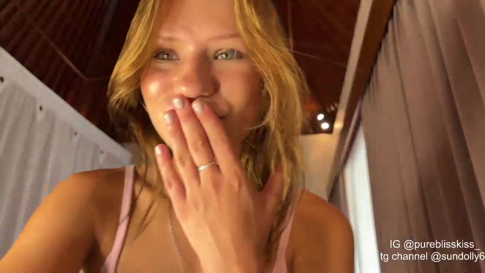 Gallery image thumbnail from Rue_Lane's myfreecams stream on, 05/15/2026, 05:11 image 15 of 20