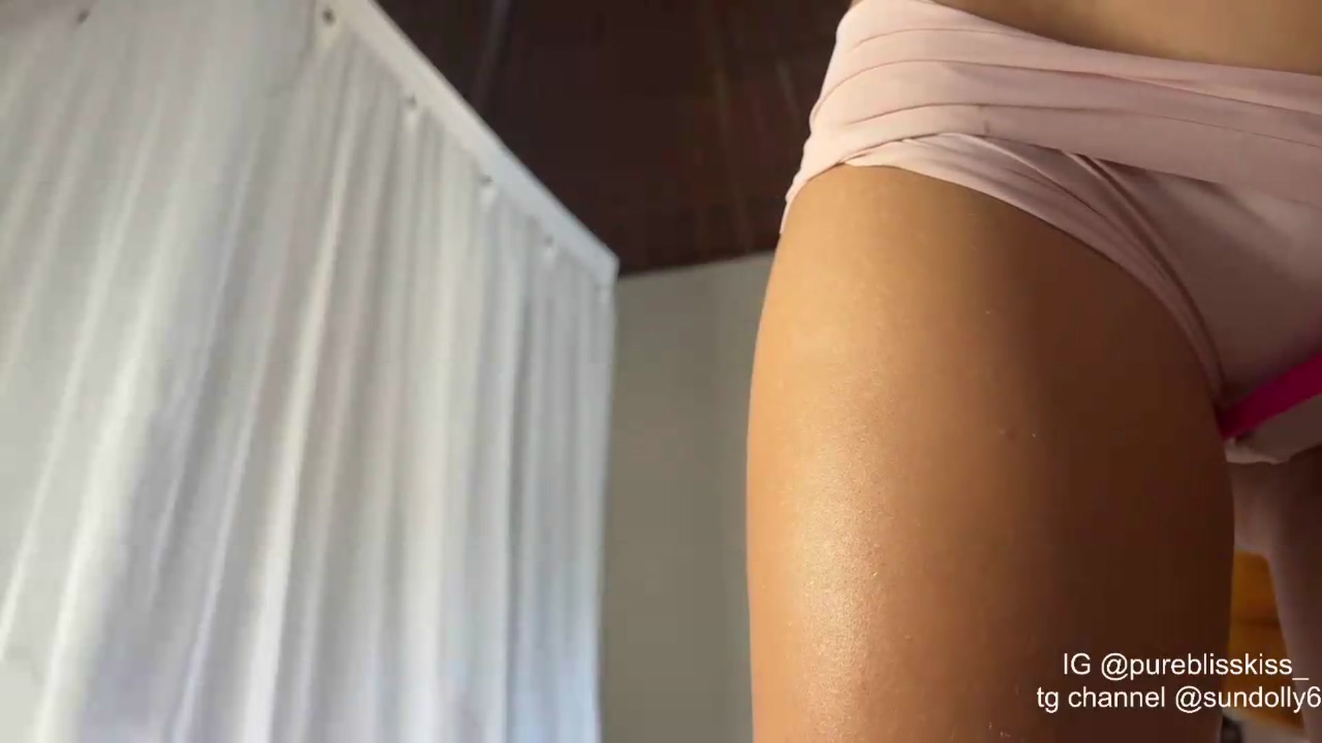 Gallery image thumbnail from Rue_Lane's myfreecams stream on, 05/26/2026, 07:24 image 9 of 20