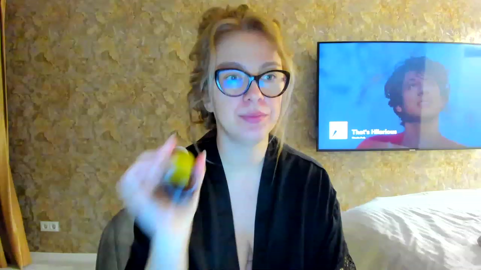 Gallery image thumbnail from RussiaDoll's myfreecams stream on, 03/22/2023, 02:26 image 4 of 20