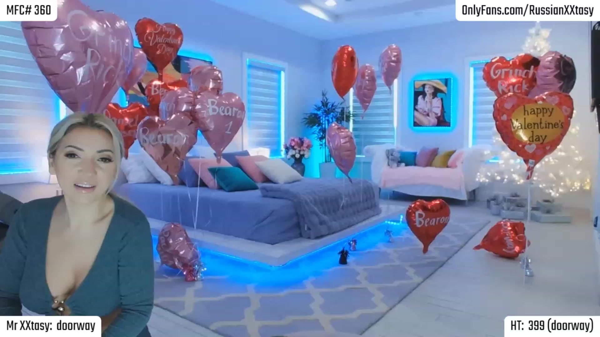 Gallery image thumbnail from RussianXXtasy's myfreecams stream on, 02/19/2024, 23:03 image 17 of 20
