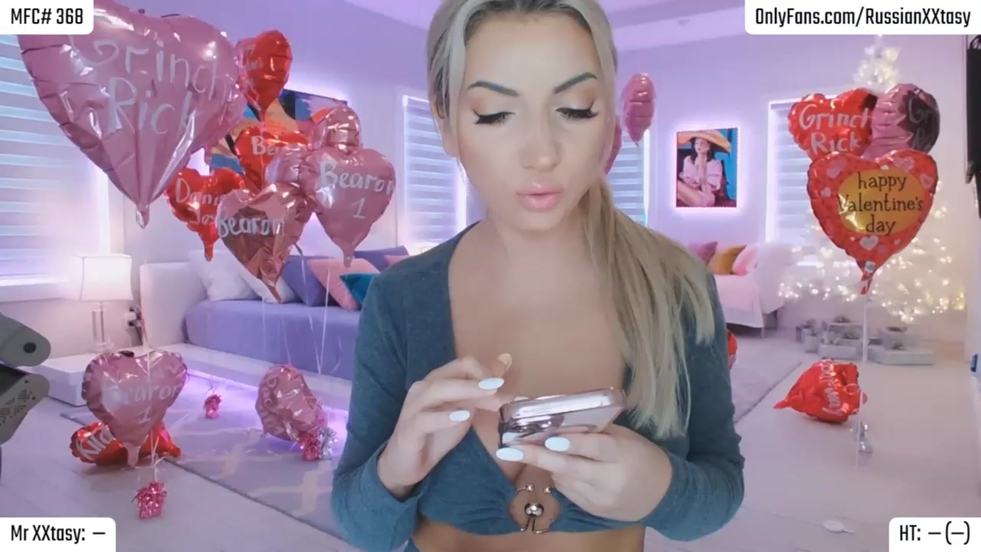 Gallery image thumbnail from RussianXXtasy's myfreecams stream on, 02/19/2024, 23:03 image 13 of 20