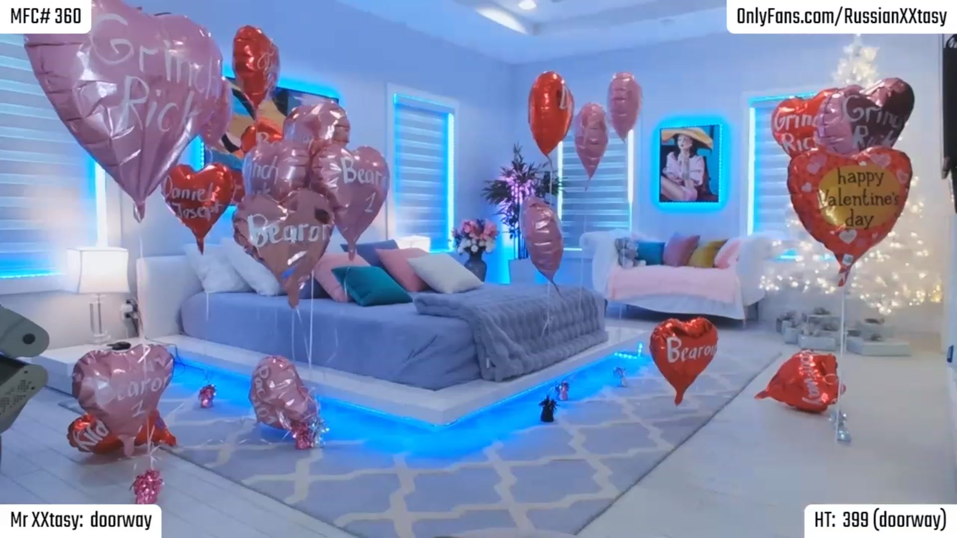Gallery image thumbnail from RussianXXtasy's myfreecams stream on, 02/19/2024, 23:03 image 18 of 20