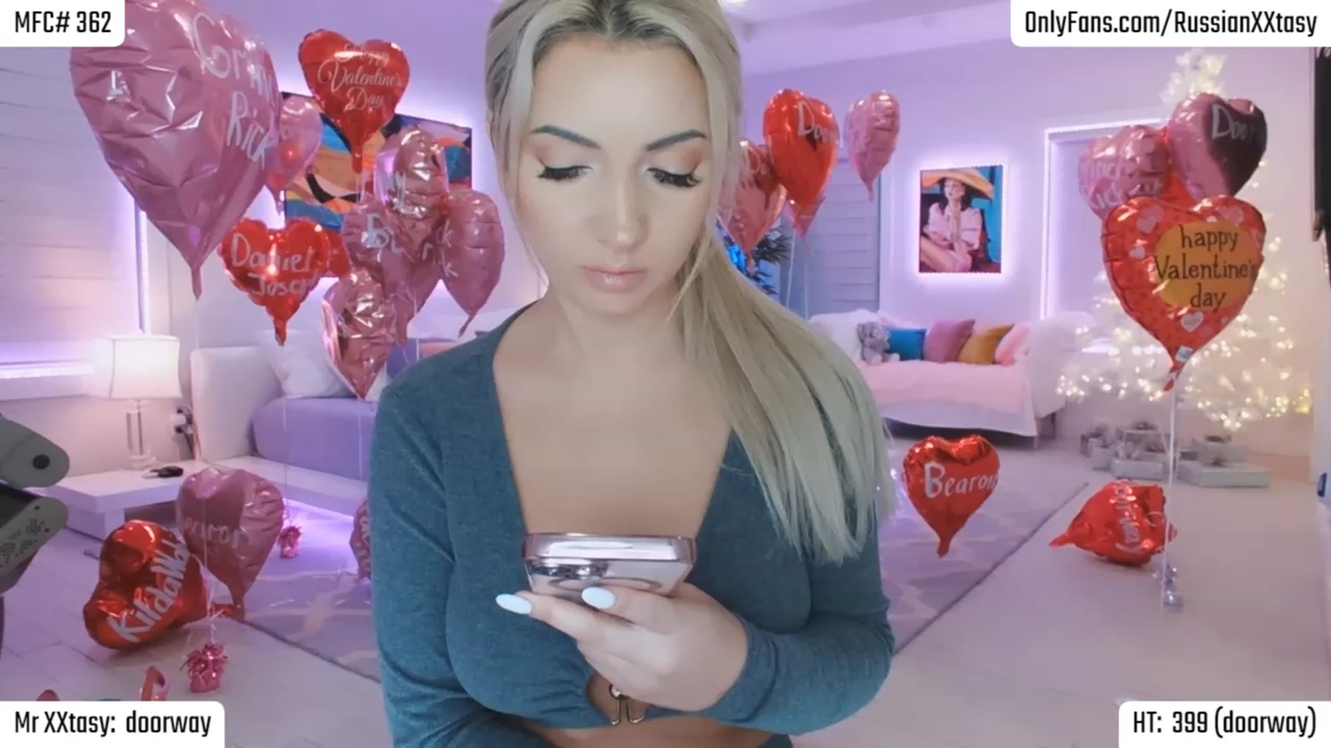 Gallery image thumbnail from RussianXXtasy's myfreecams stream on, 02/20/2024, 24:01 image 2 of 20