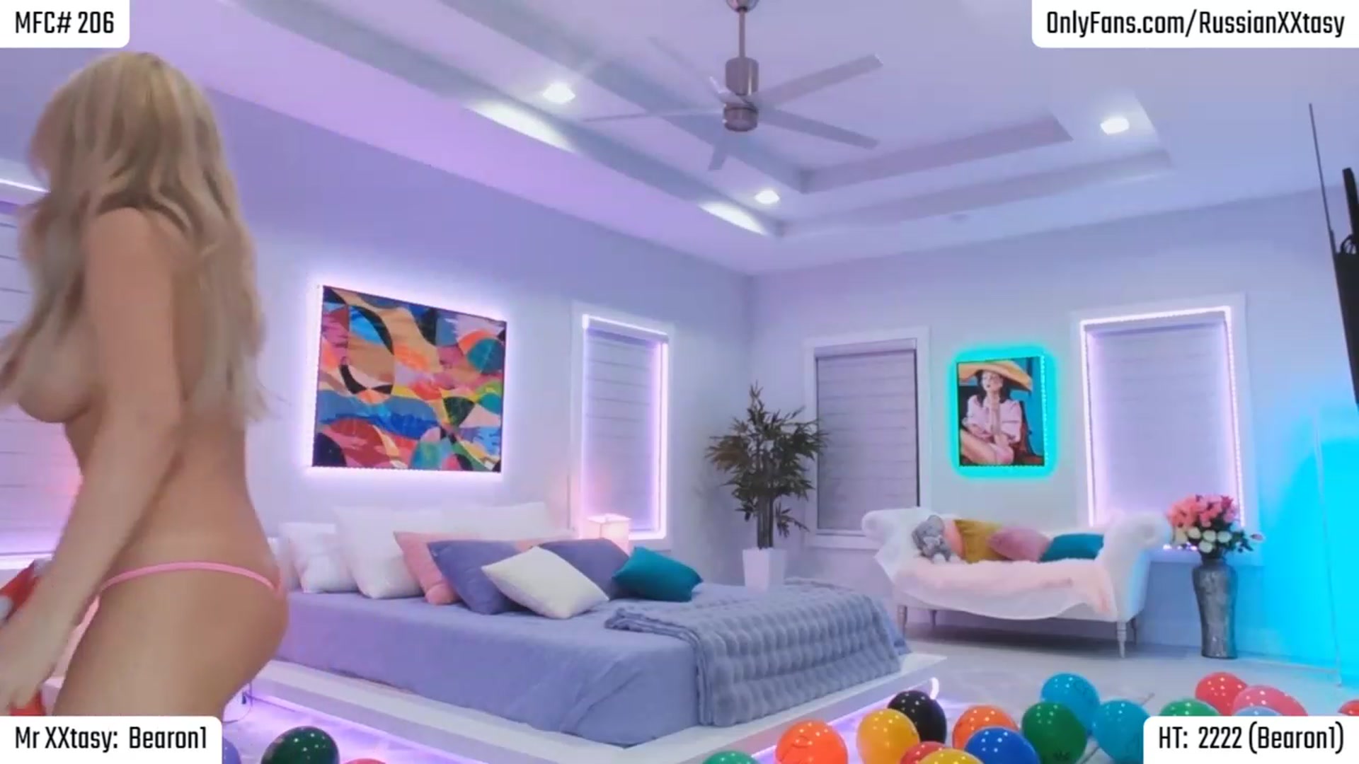 Gallery image thumbnail from RussianXXtasy's myfreecams stream on, 03/09/2024, 02:43 image 15 of 20