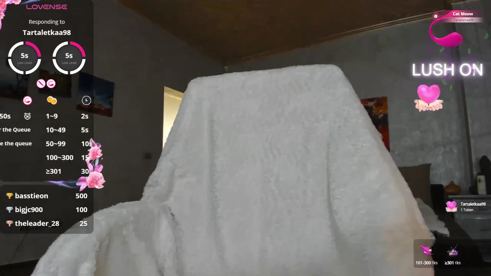 Gallery image thumbnail from Russian_Ava's myfreecams stream on, 09/23/2024, 24:23 image 10 of 20