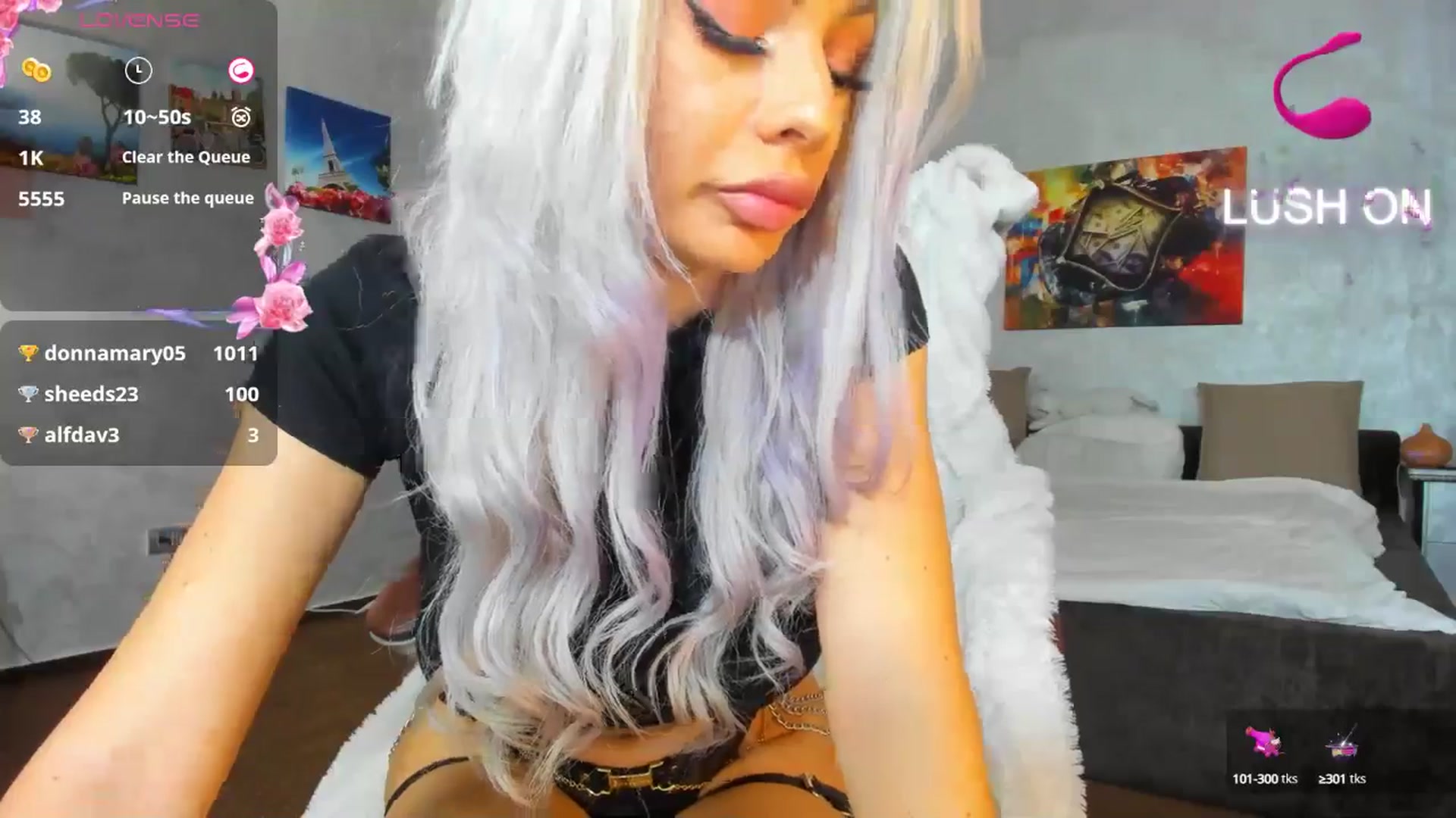Gallery image thumbnail from Russian_Ava's myfreecams stream on, 09/25/2024, 09:54 image 16 of 20