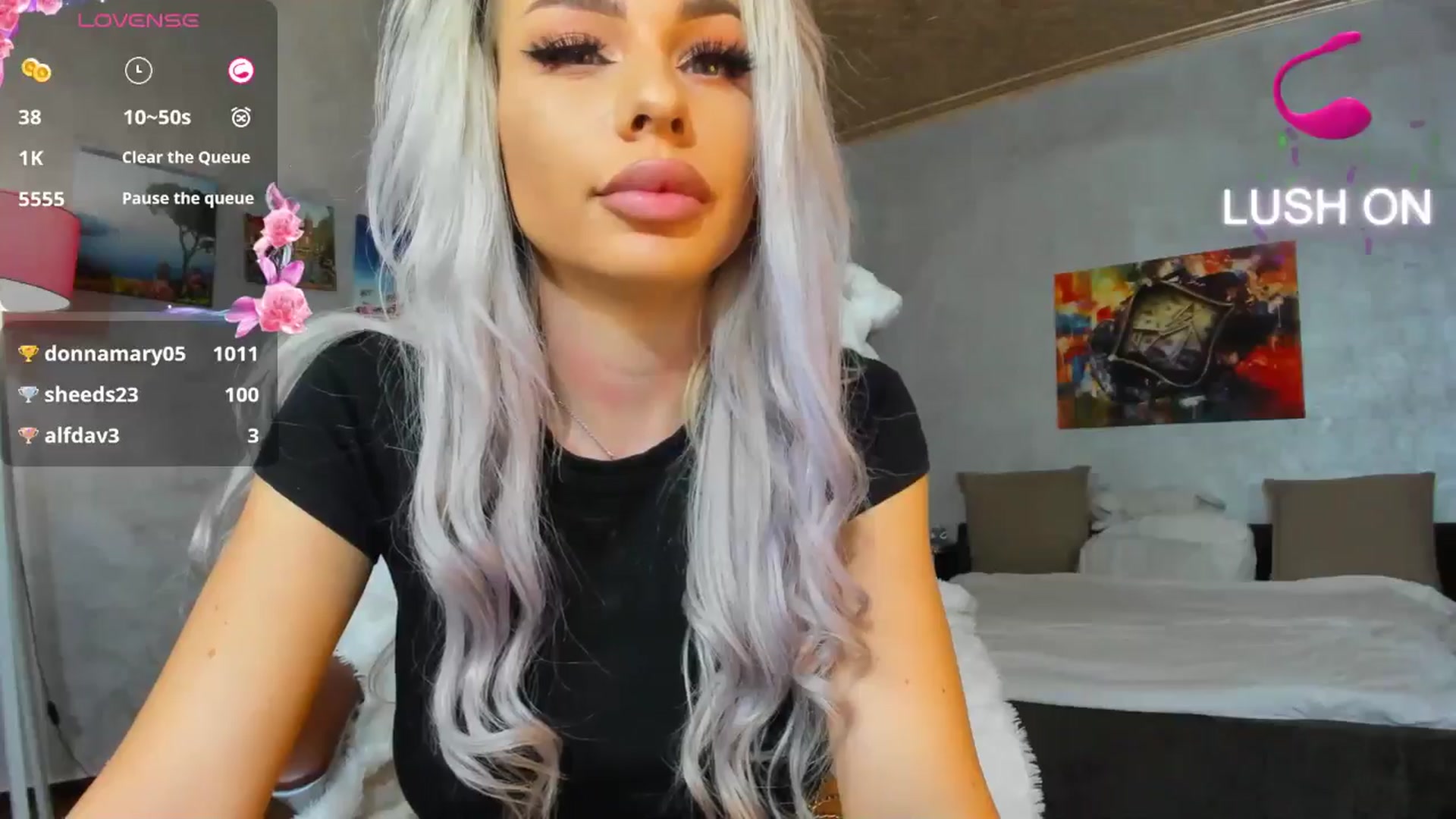 Gallery image thumbnail from Russian_Ava's myfreecams stream on, 09/25/2024, 09:54 image 14 of 20