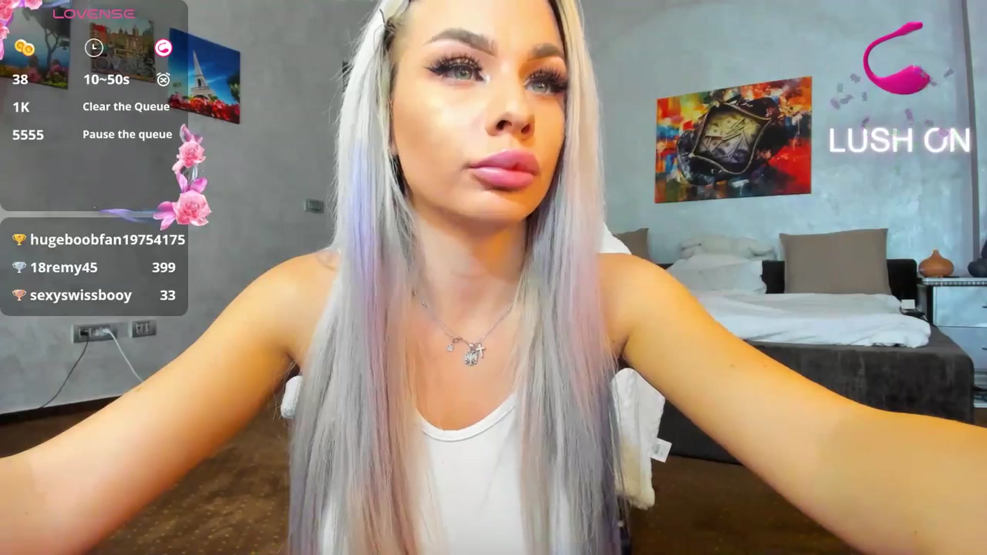 Gallery image thumbnail from Russian_Ava's myfreecams stream on, 09/29/2024, 01:10 image 16 of 20