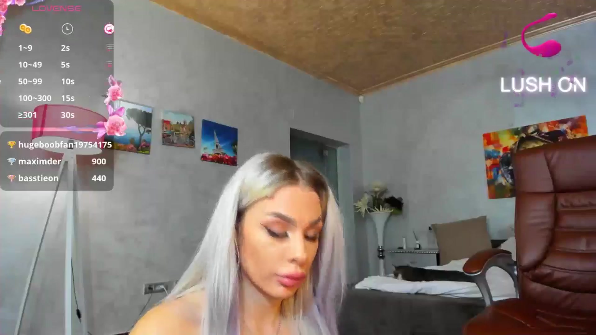 Gallery image thumbnail from Russian_Ava's myfreecams stream on, 09/29/2024, 03:22 image 18 of 20
