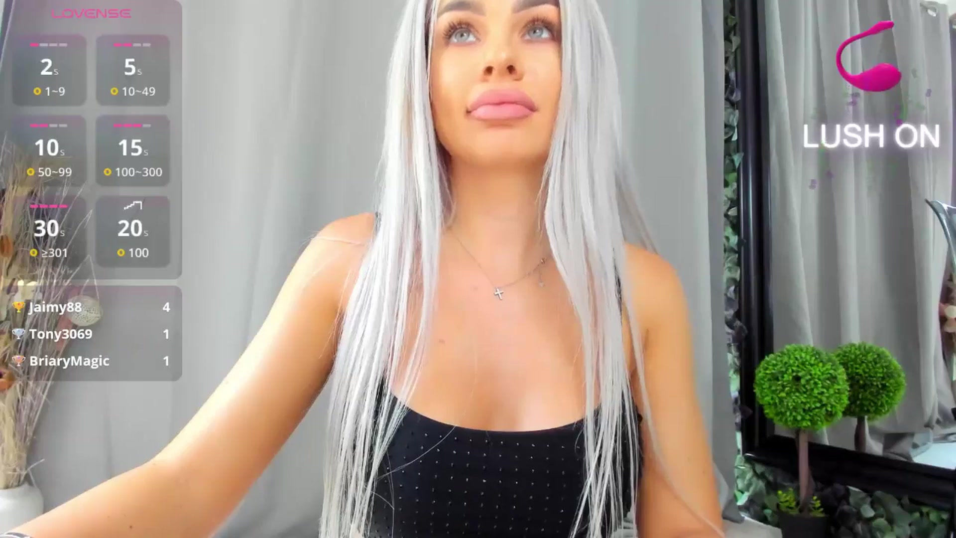 Gallery image thumbnail from Russian_Ava's myfreecams stream on, 07/06/2025, 12:39 image 17 of 20