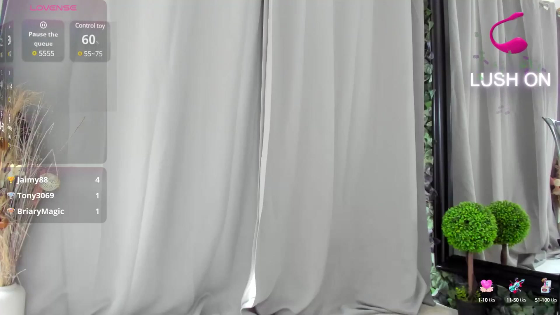 Gallery image thumbnail from Russian_Ava's myfreecams stream on, 07/06/2025, 12:39 image 16 of 20