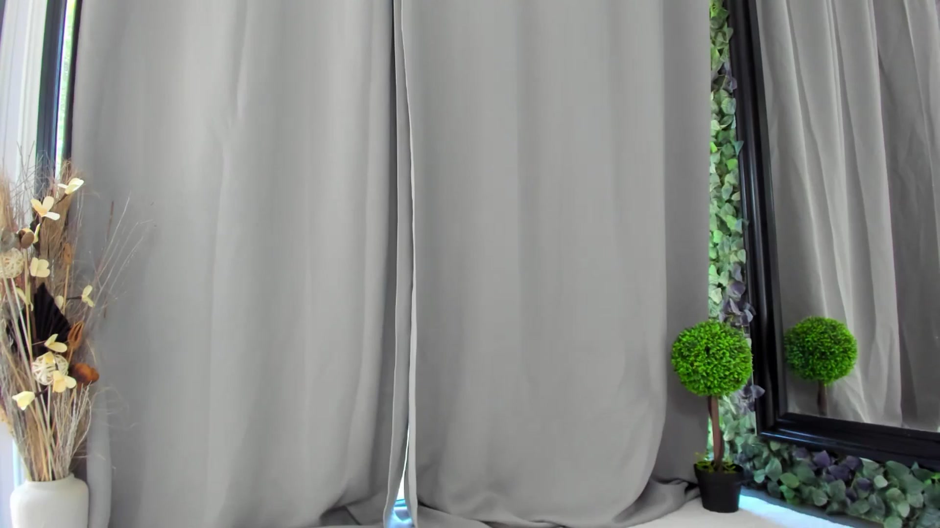 Gallery image thumbnail from Russian_Ava's myfreecams stream on, 07/24/2025, 12:31 image 10 of 20