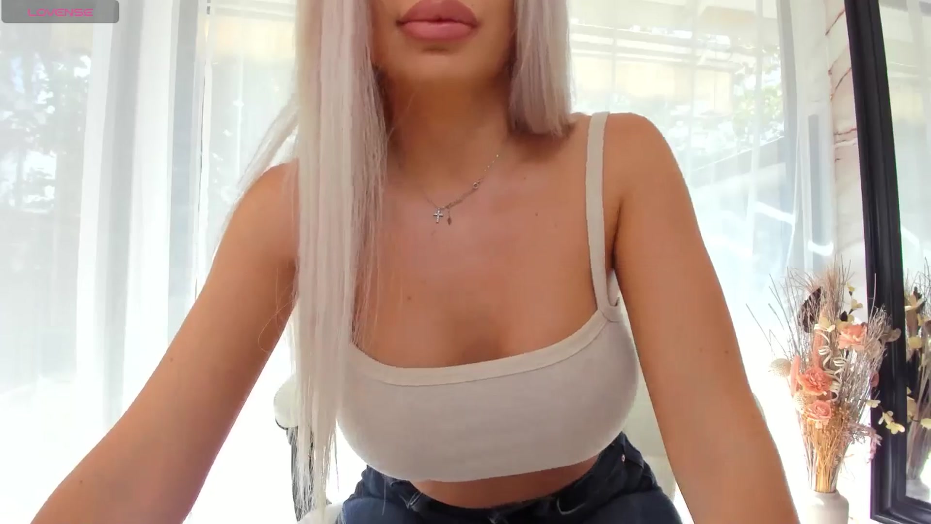 Gallery image thumbnail from Russian_Ava's myfreecams stream on, 08/26/2025, 10:08 image 3 of 20