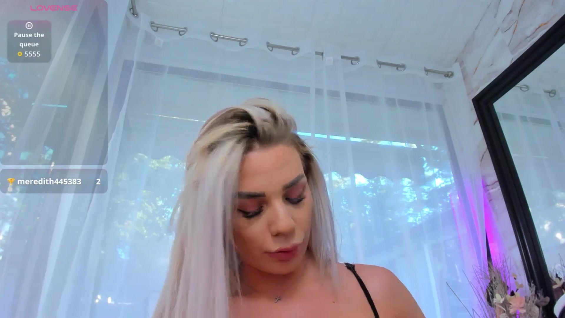 Gallery image thumbnail from Russian_Ava's myfreecams stream on, 08/28/2025, 15:57 image 17 of 20