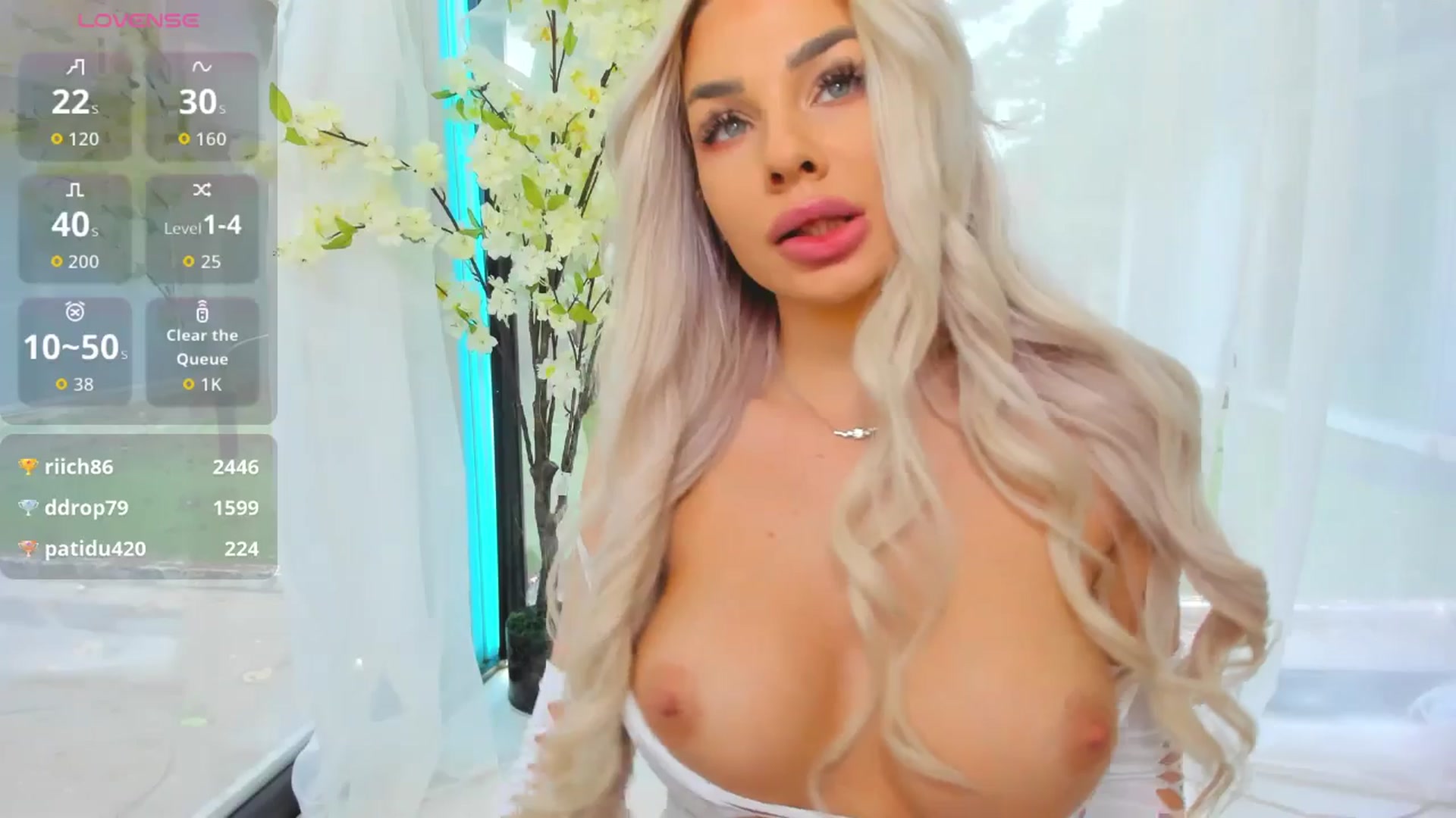 Gallery image thumbnail from Russian_Ava's myfreecams stream on, 10/04/2025, 12:49 image 6 of 20