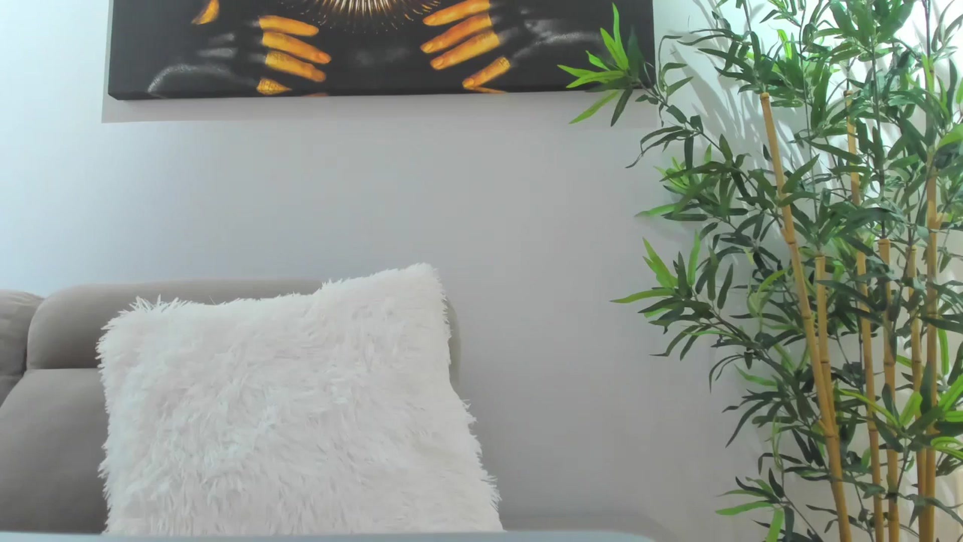 Gallery image thumbnail from Russian_Ava's myfreecams stream on, 10/26/2025, 18:53 image 17 of 20