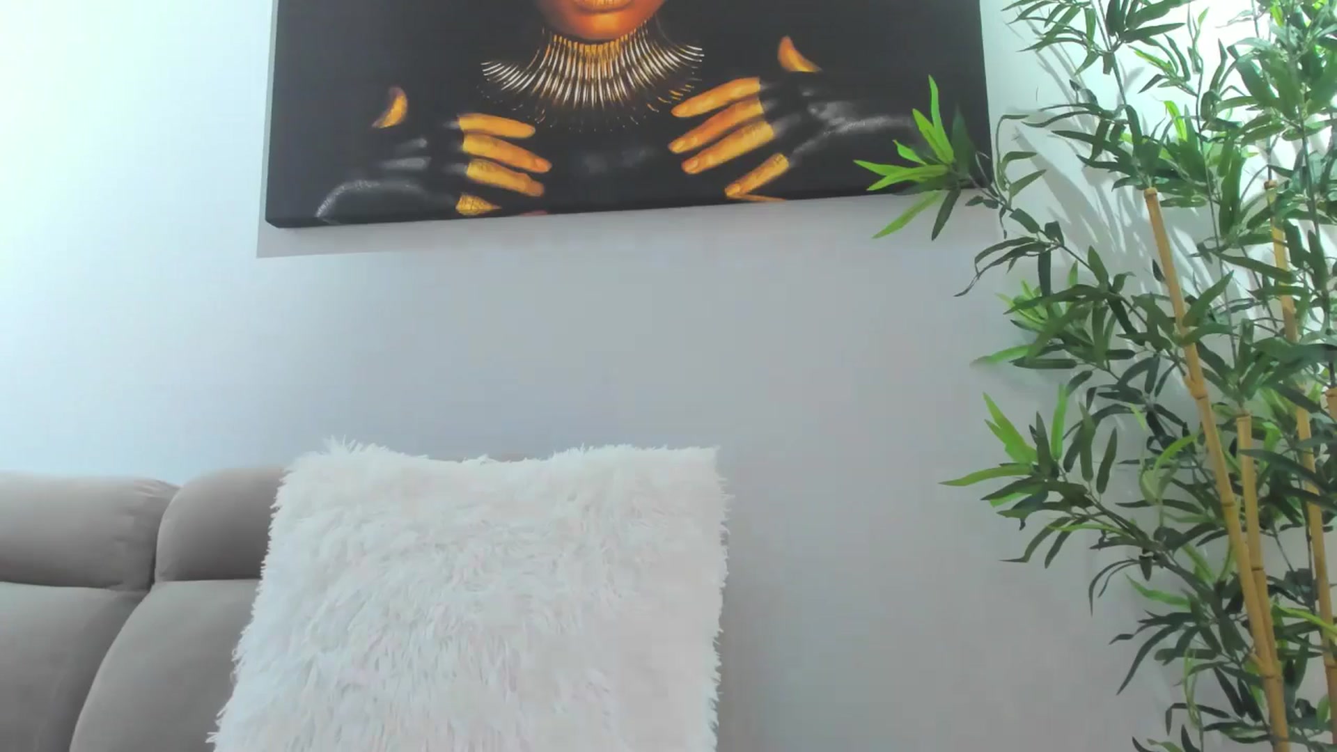 Gallery image thumbnail from Russian_Ava's myfreecams stream on, 10/26/2025, 21:29 image 6 of 20