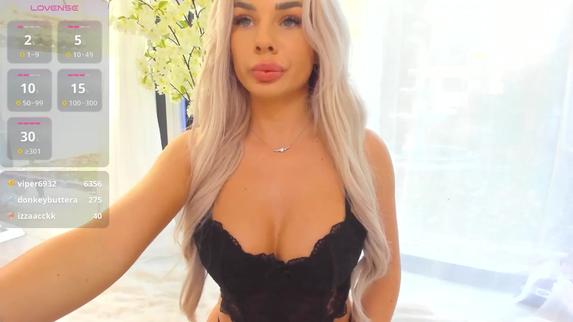 Gallery image thumbnail from Russian_Ava's myfreecams stream on, 10/27/2025, 14:09 image 4 of 20