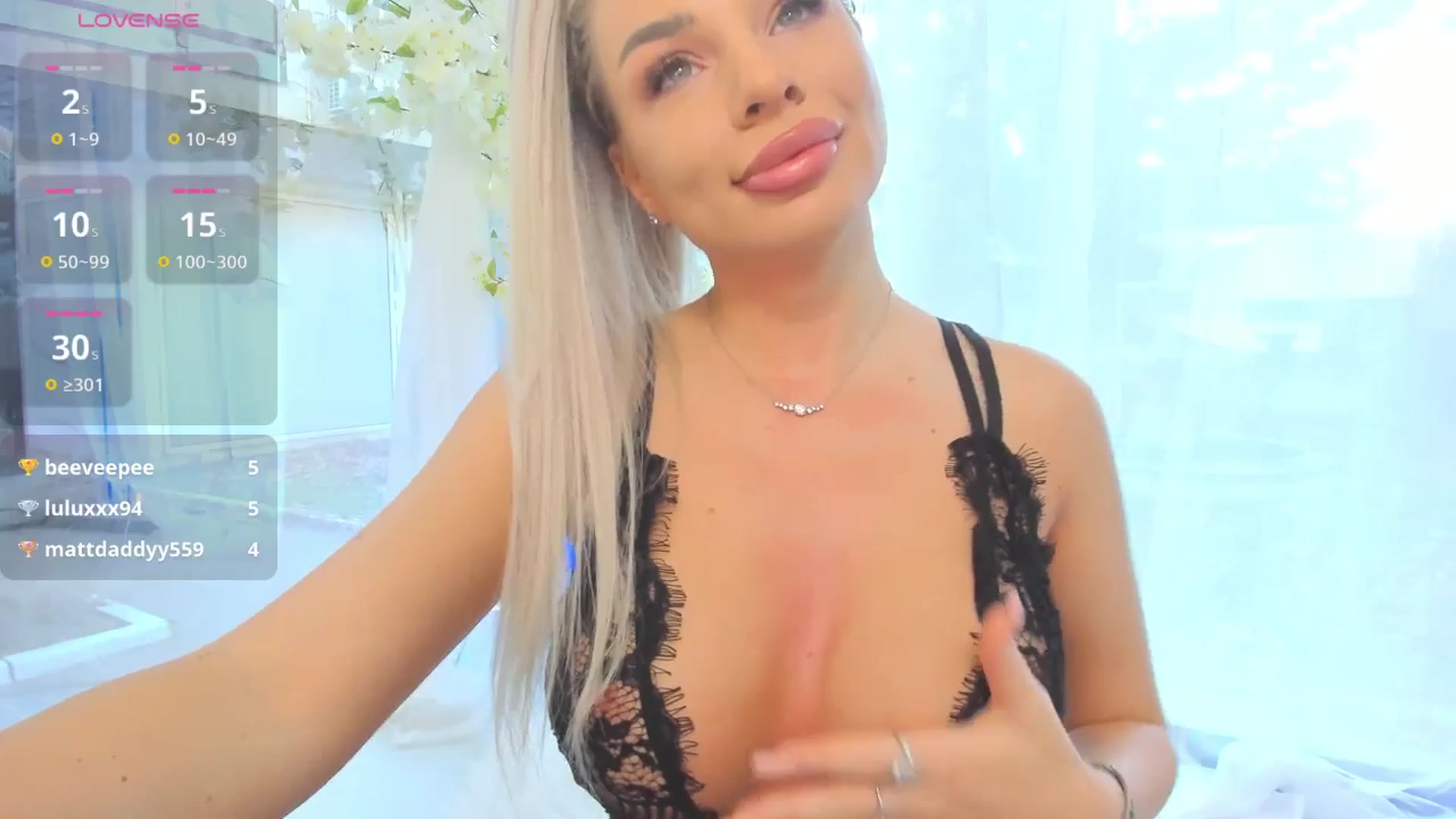 Gallery image thumbnail from Russian_Ava's myfreecams stream on, 10/31/2025, 06:45 image 10 of 20