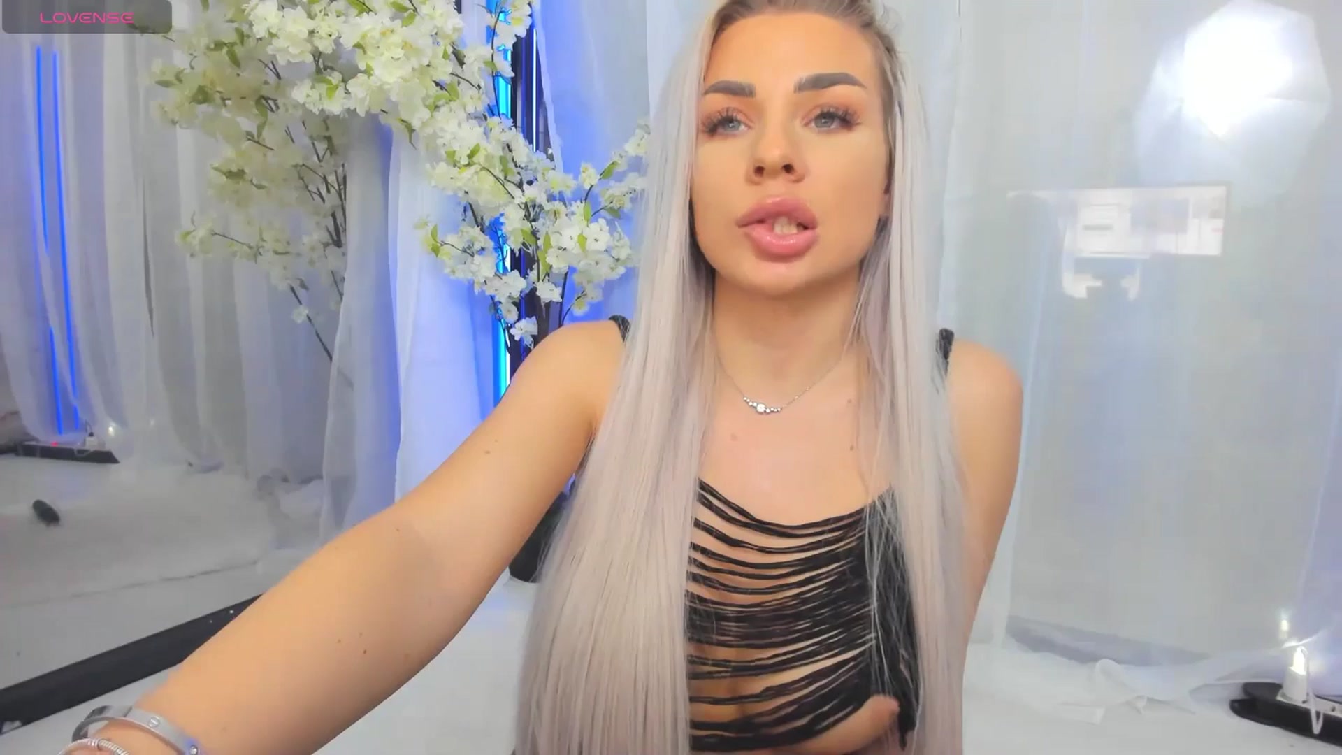 Gallery image thumbnail from Russian_Ava's myfreecams stream on, 11/10/2025, 17:57 image 13 of 20