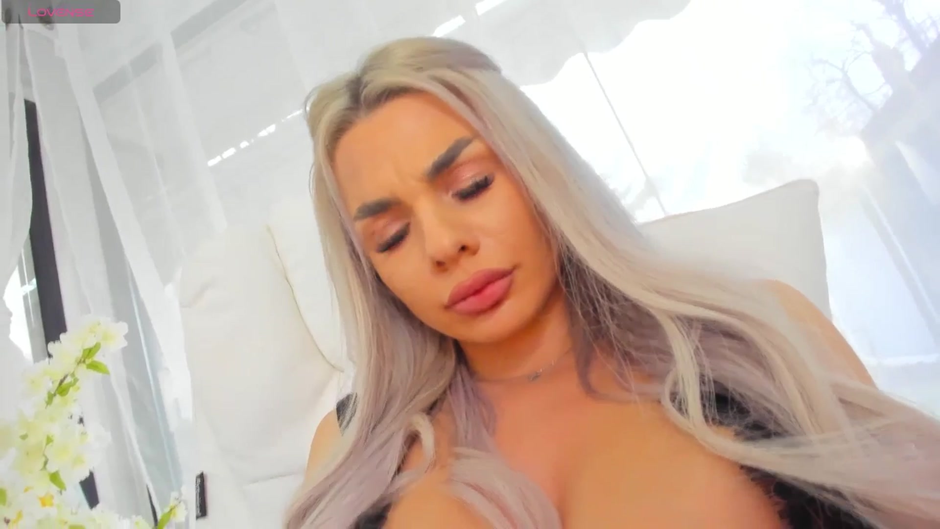 Gallery image thumbnail from Russian_Ava's myfreecams stream on, 01/04/2026, 13:45 image 9 of 20