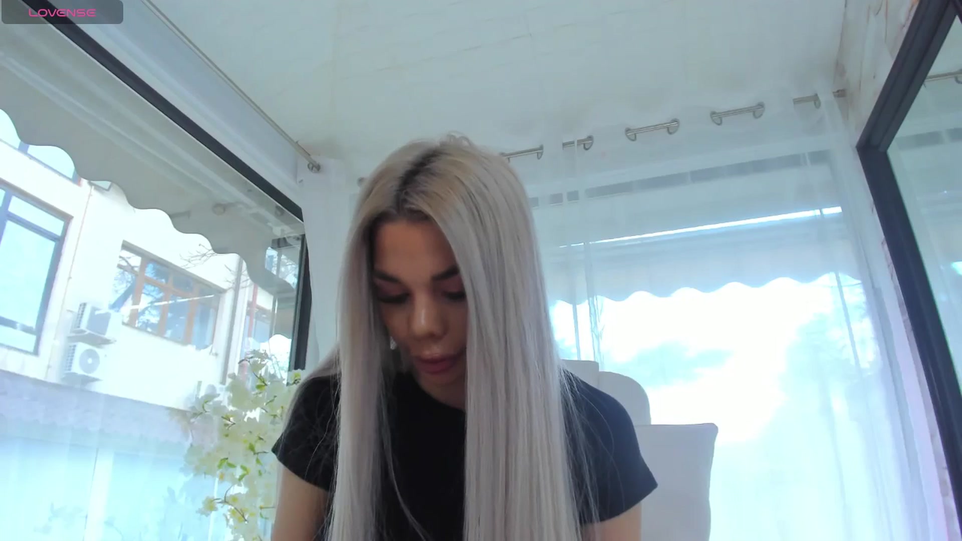 Gallery image thumbnail from Russian_Ava's myfreecams stream on, 04/12/2026, 12:35 image 2 of 20