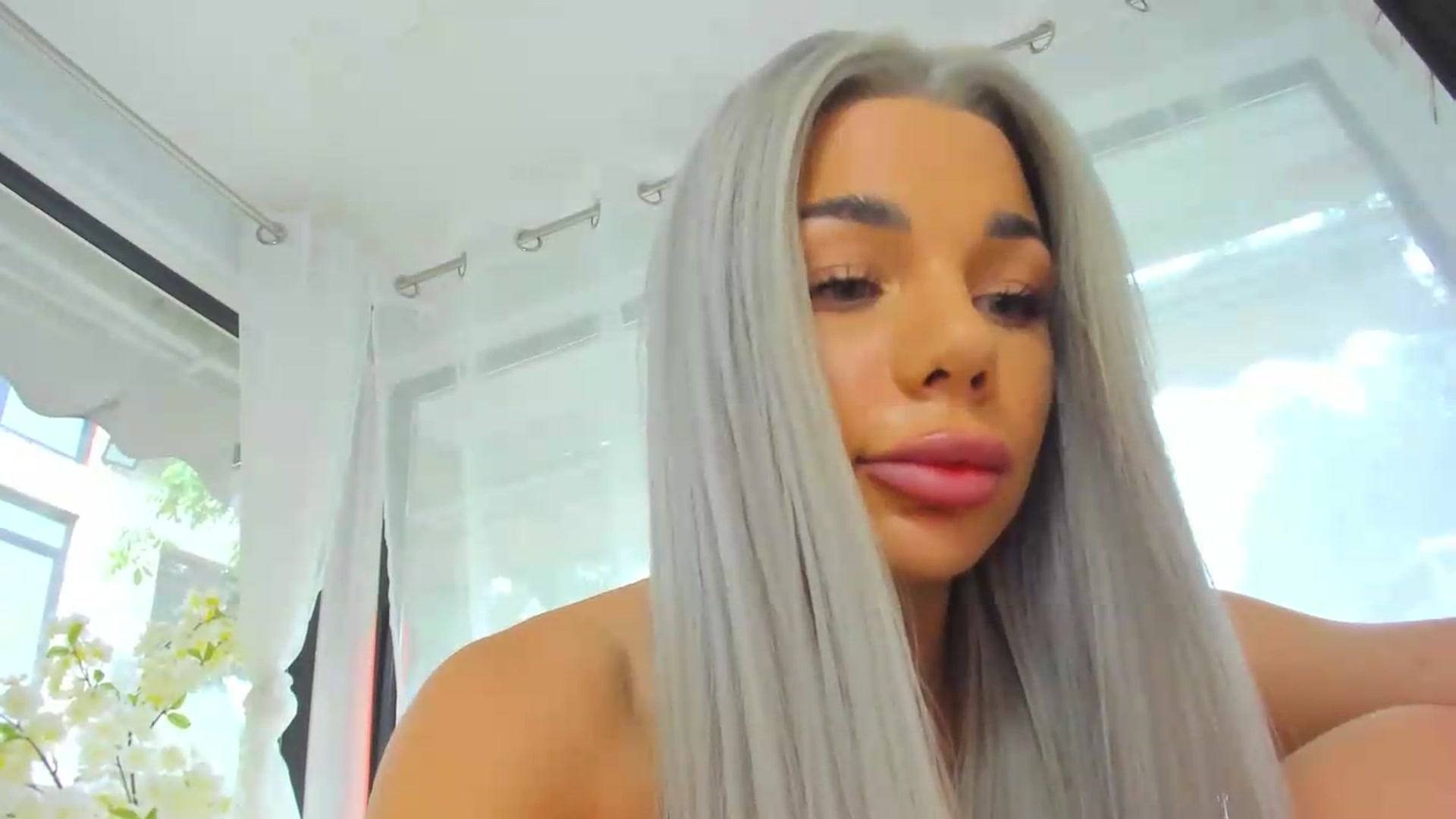 Gallery image thumbnail from Russian_Ava's myfreecams stream on, 05/21/2026, 11:11 image 14 of 20