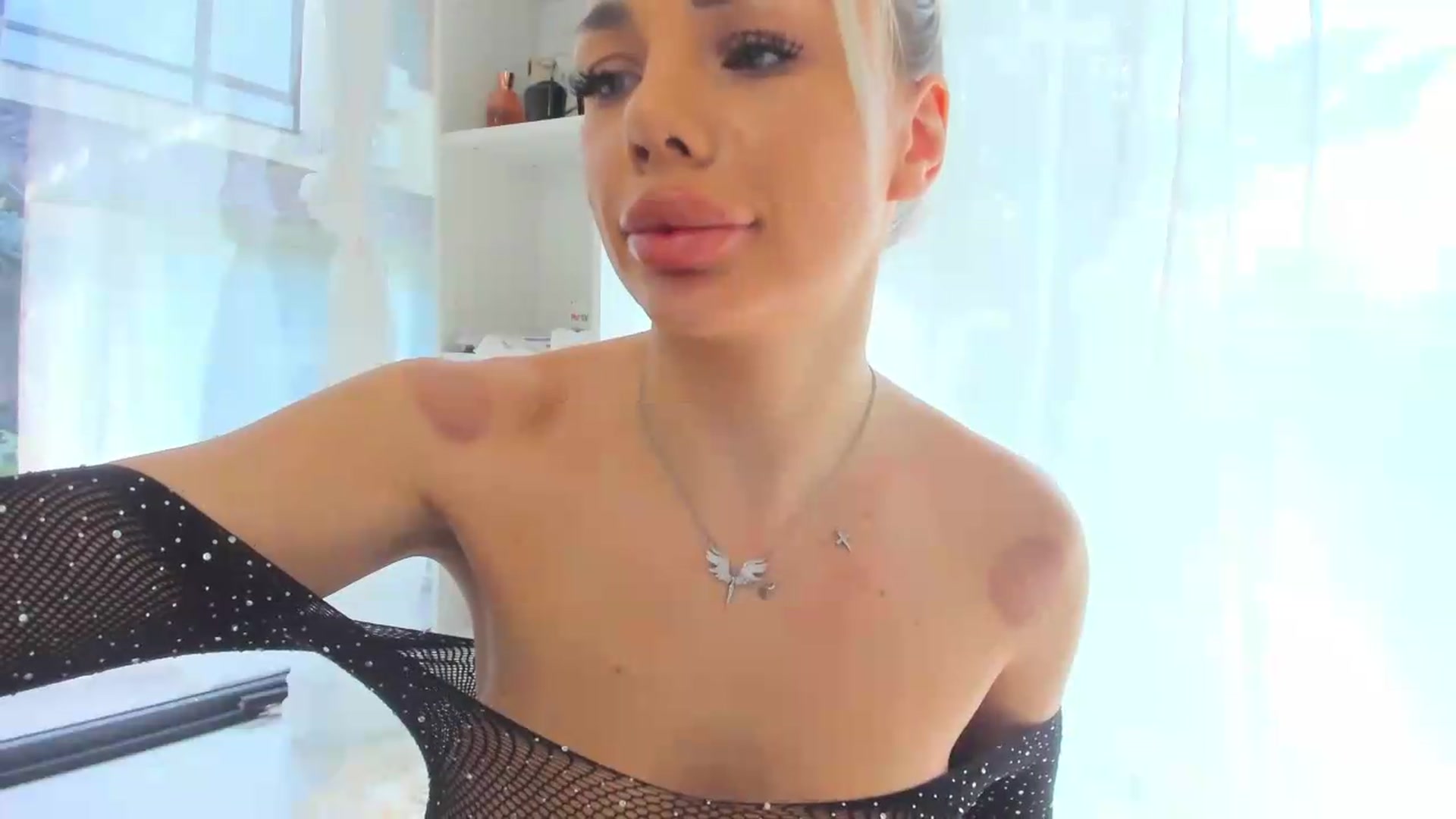 Gallery image thumbnail from Russian_Ava's myfreecams stream on, 09/15/2026, 08:33 image 19 of 20