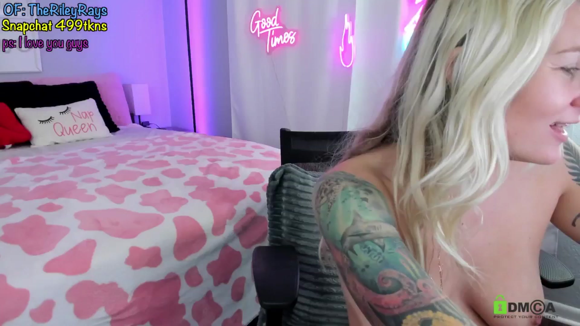 Gallery image thumbnail from Ryan_n_Riley's myfreecams stream on, 12/10/2025, 14:15 image 8 of 20