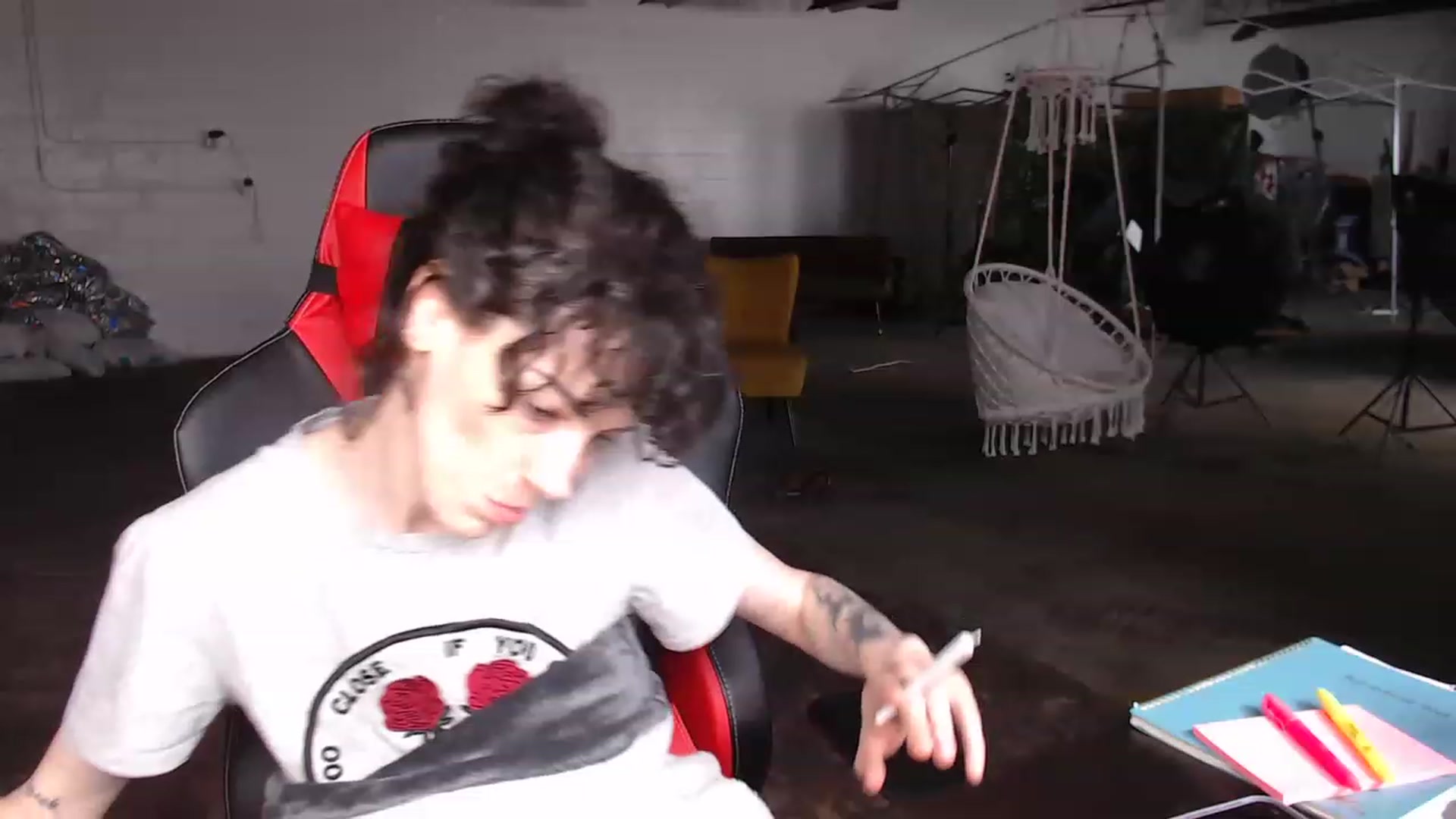 Gallery image thumbnail from Rylandbaby's myfreecams stream on, 04/22/2023, 19:12 image 12 of 20