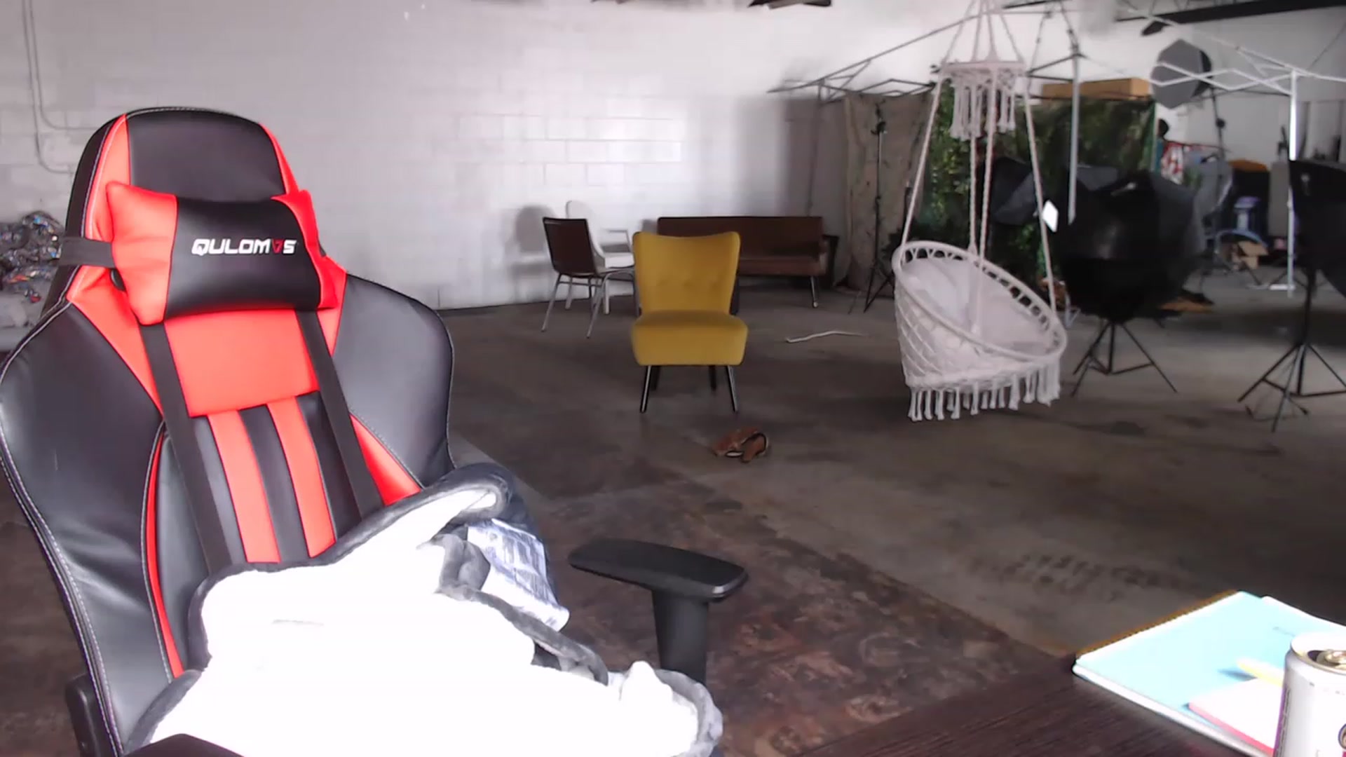 Gallery image thumbnail from Rylandbaby's myfreecams stream on, 04/22/2023, 19:12 image 7 of 20