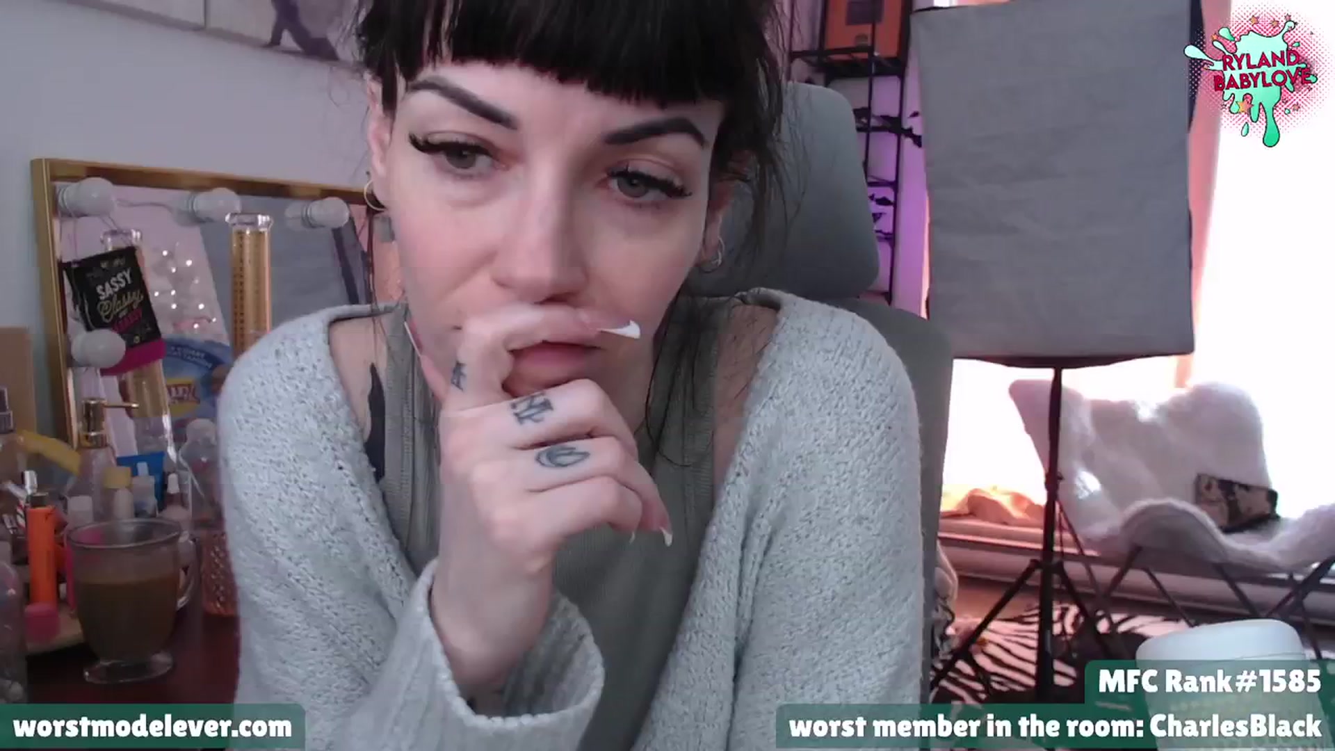 Gallery image thumbnail from Rylandbaby's myfreecams stream on, 03/21/2024, 16:08 image 11 of 20