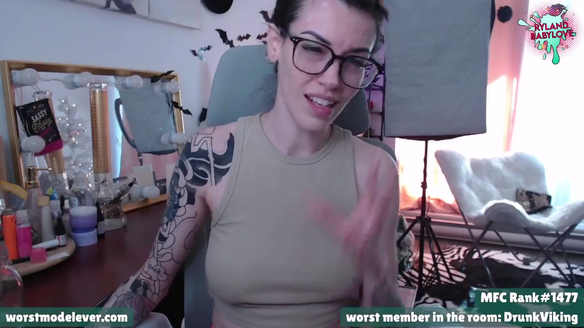 Gallery image thumbnail from Rylandbaby's myfreecams stream on, 03/24/2024, 14:38 image 15 of 20
