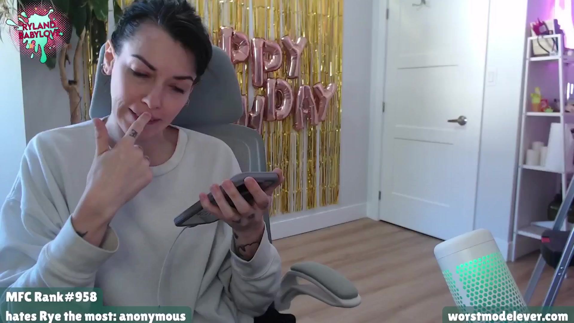 Gallery image thumbnail from Rylandbaby's myfreecams stream on, 07/20/2024, 14:39 image 10 of 20