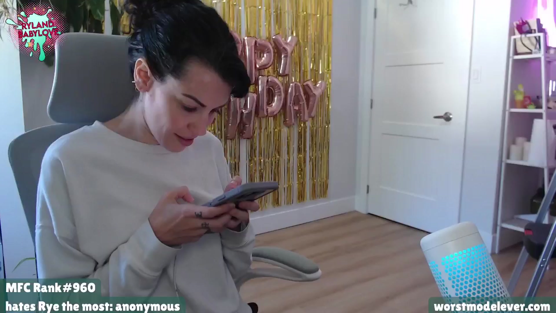 Gallery image thumbnail from Rylandbaby's myfreecams stream on, 07/20/2024, 14:39 image 12 of 20