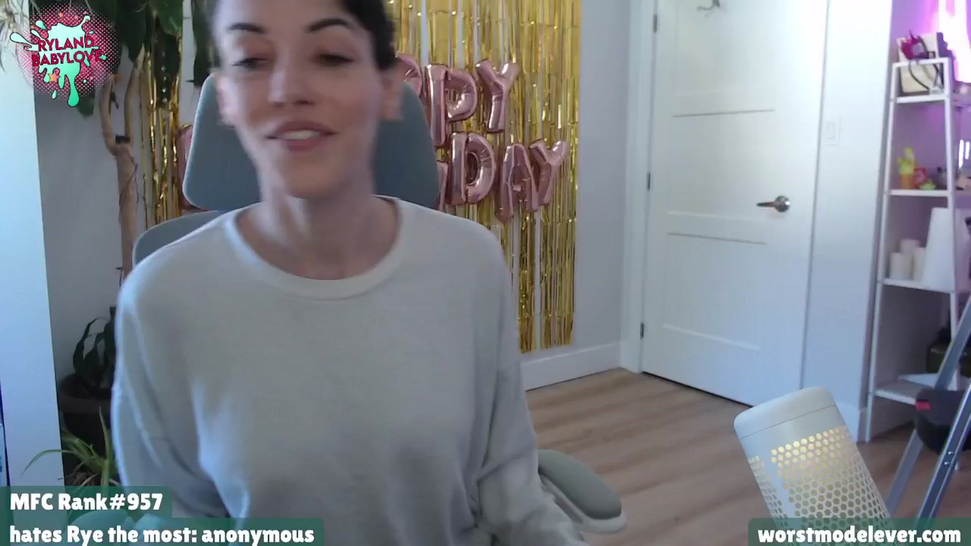 Gallery image thumbnail from Rylandbaby's myfreecams stream on, 07/20/2024, 14:39 image 8 of 20