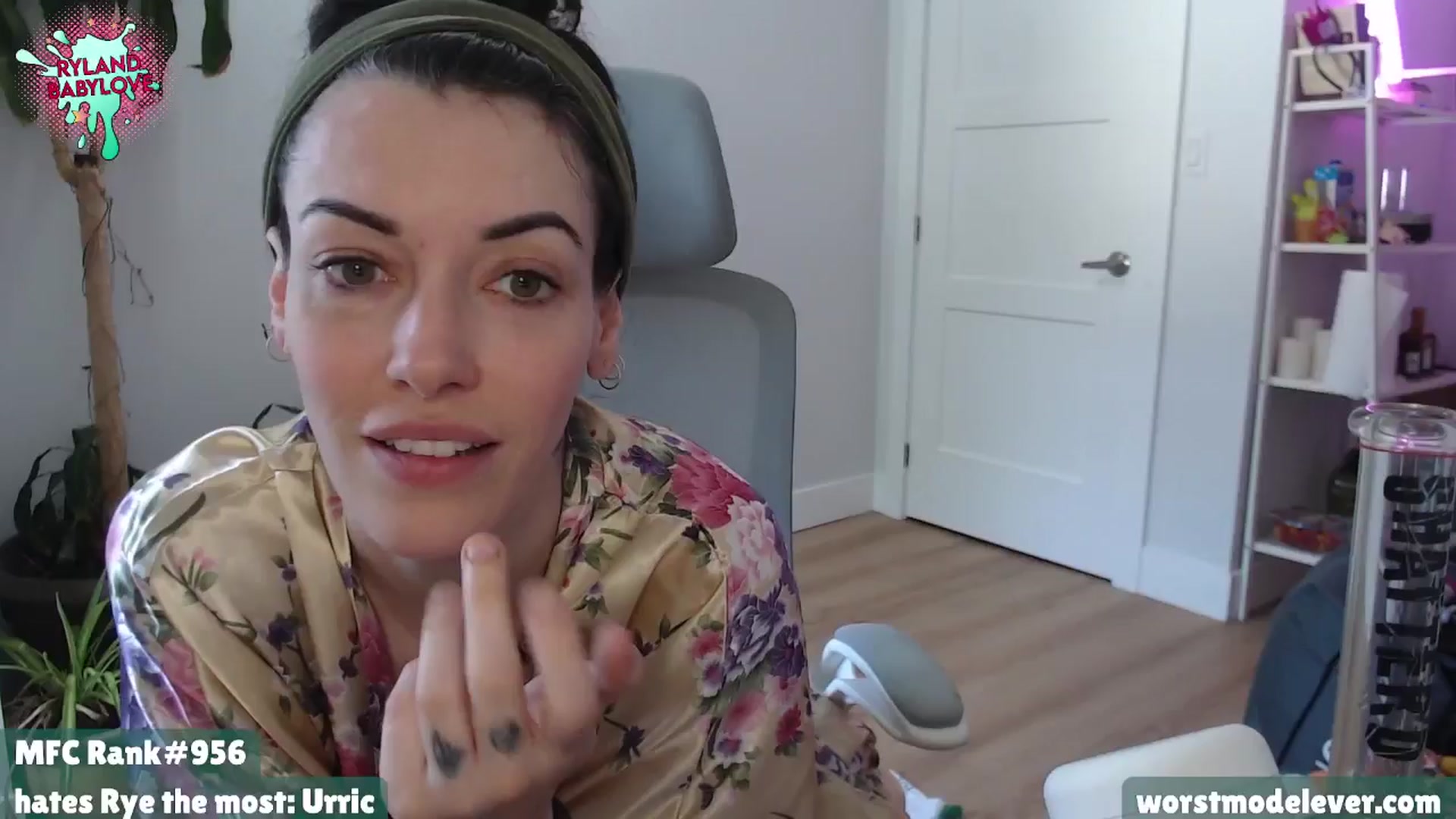 Gallery image thumbnail from Rylandbaby's myfreecams stream on, 07/21/2024, 17:25 image 2 of 20