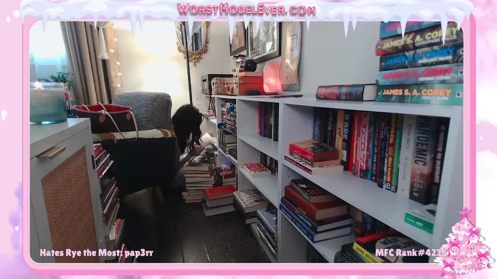 Gallery image thumbnail from Rylandbaby's myfreecams stream on, 12/25/2025, 19:25 image 18 of 20