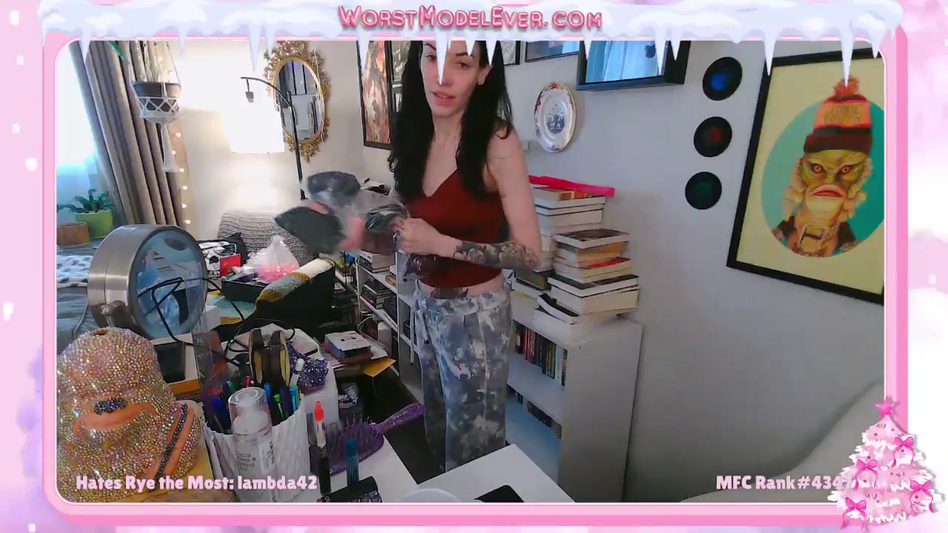 Gallery image thumbnail from Rylandbaby's myfreecams stream on, 12/25/2025, 19:25 image 4 of 20