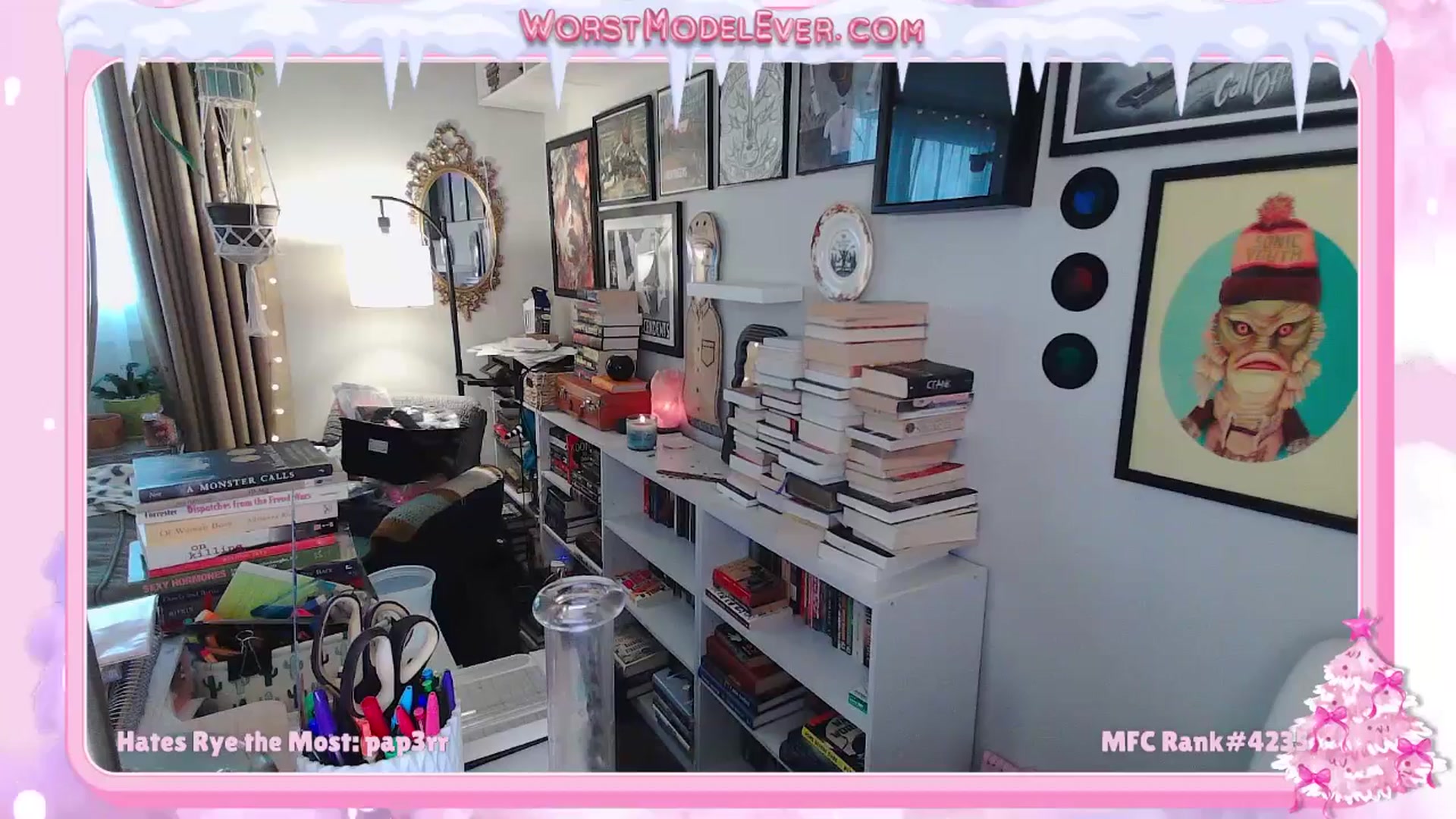 Gallery image thumbnail from Rylandbaby's myfreecams stream on, 12/25/2025, 19:25 image 16 of 20