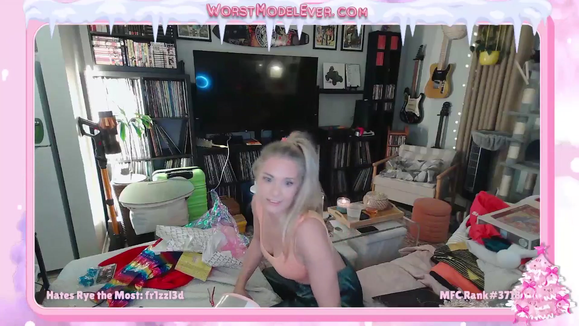 Gallery image thumbnail from Rylandbaby's myfreecams stream on, 12/26/2025, 01:59 image 9 of 20