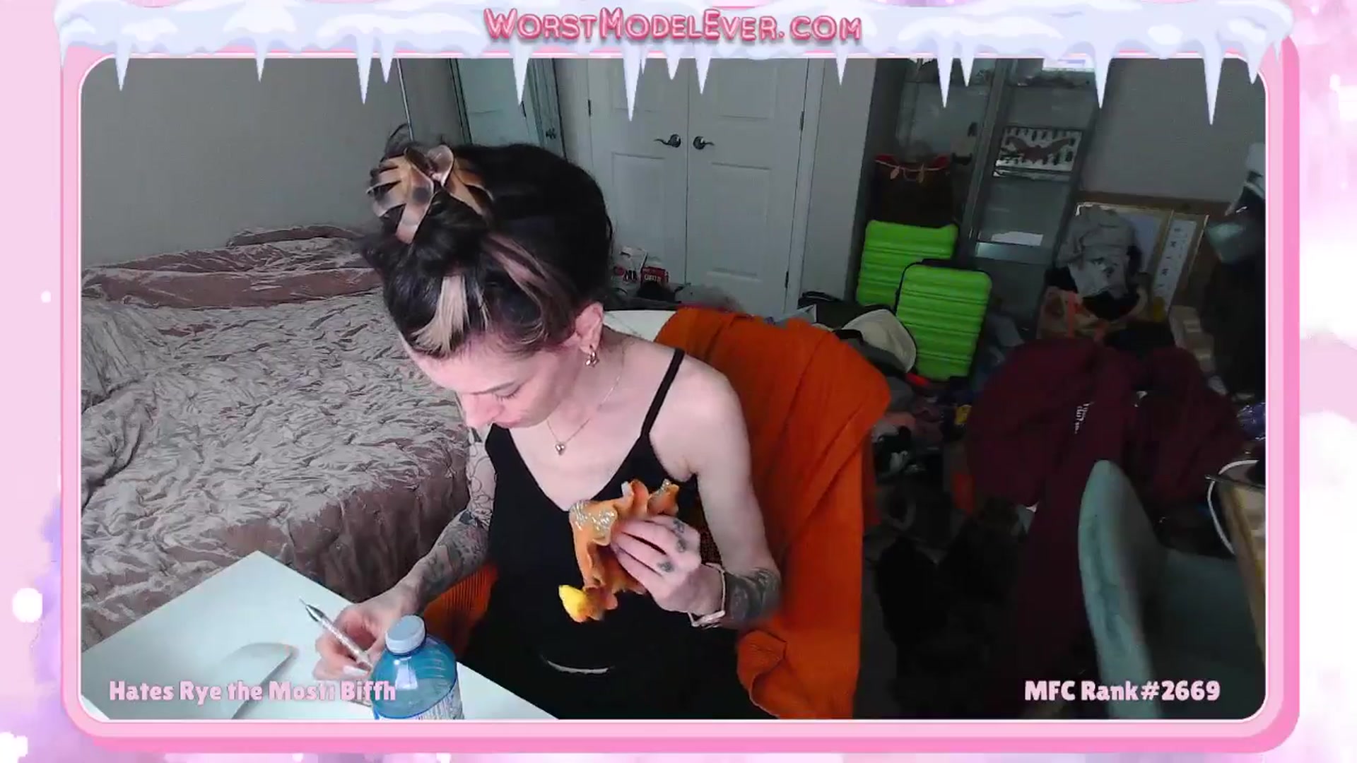 Gallery image thumbnail from Rylandbaby's myfreecams stream on, 02/25/2026, 03:15 image 10 of 20