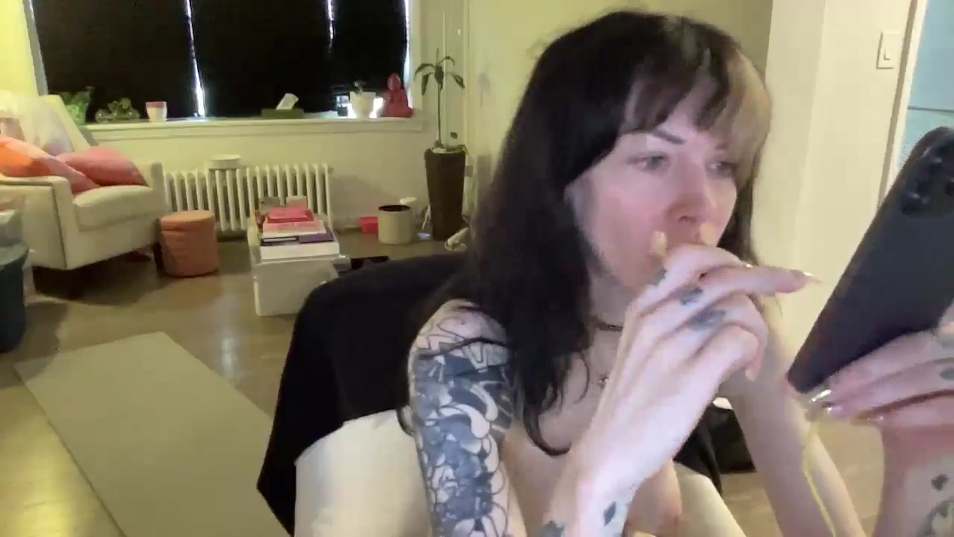 Gallery image thumbnail from Rylandbaby's myfreecams stream on, 04/01/2026, 15:42 image 16 of 20