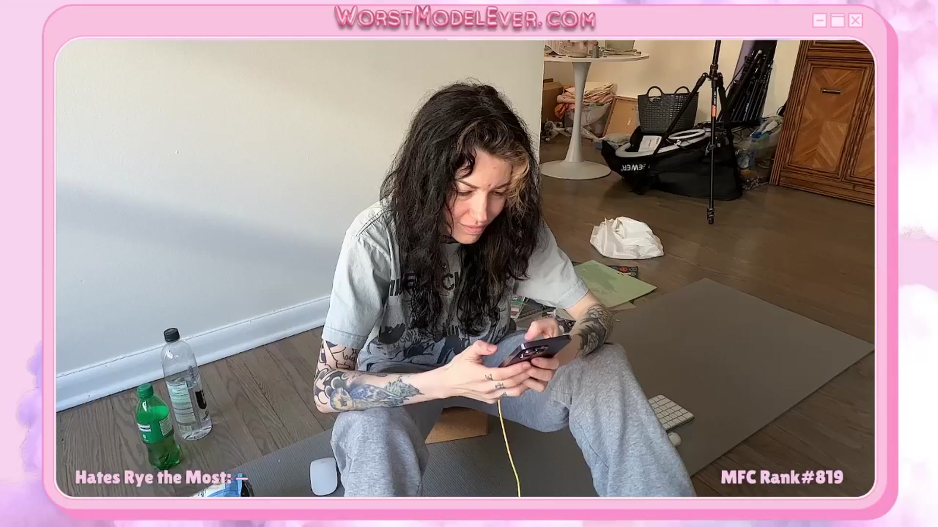 Gallery image thumbnail from Rylandbaby's myfreecams stream on, 04/08/2026, 14:03 image 3 of 20