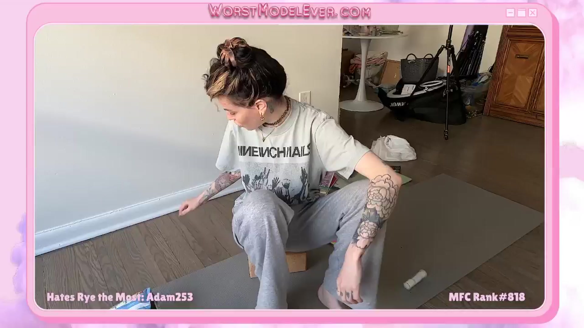 Gallery image thumbnail from Rylandbaby's myfreecams stream on, 04/08/2026, 14:03 image 11 of 20