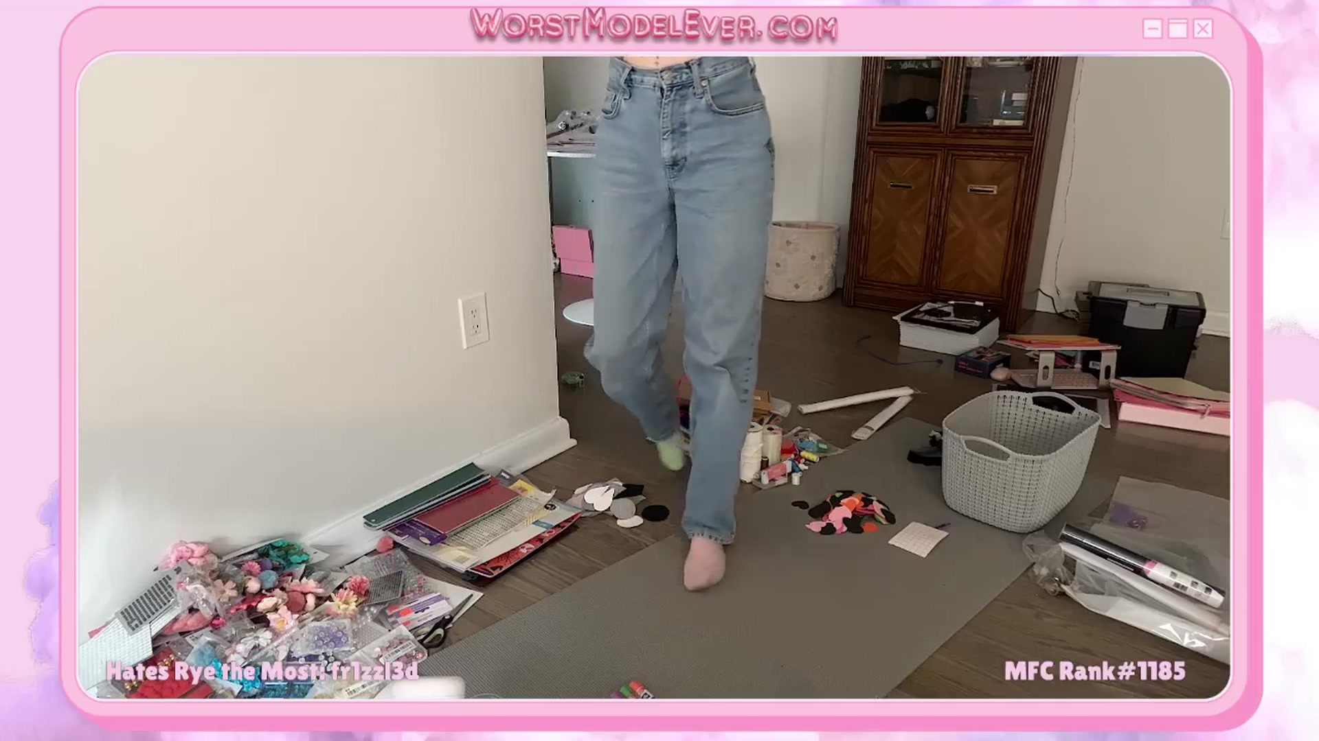 Gallery image thumbnail from Rylandbaby's myfreecams stream on, 04/21/2026, 18:49 image 17 of 20