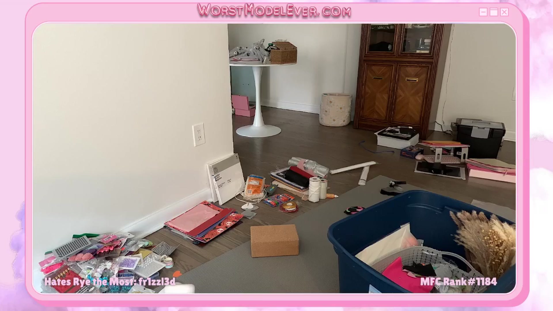 Gallery image thumbnail from Rylandbaby's myfreecams stream on, 04/21/2026, 18:49 image 9 of 20