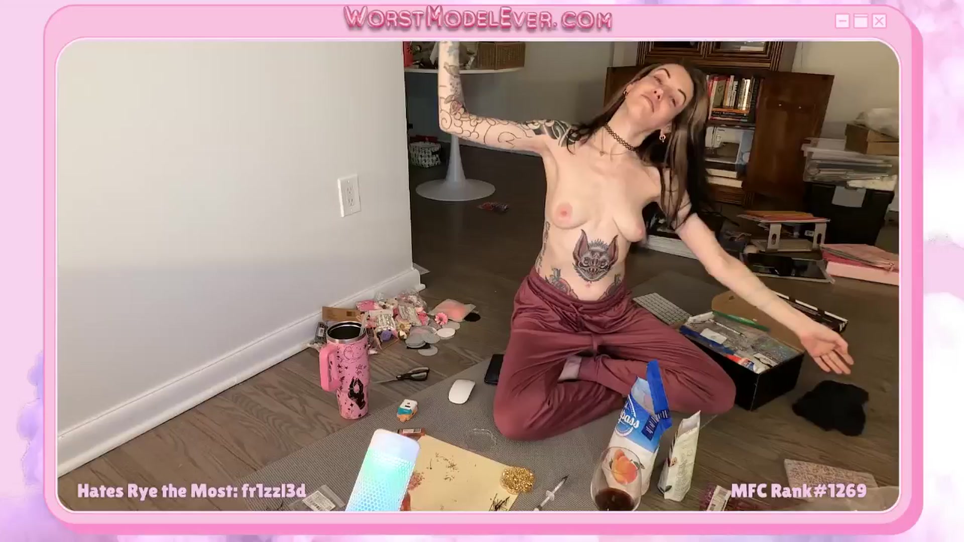 Gallery image thumbnail from Rylandbaby's myfreecams stream on, 04/24/2026, 01:05 image 9 of 20