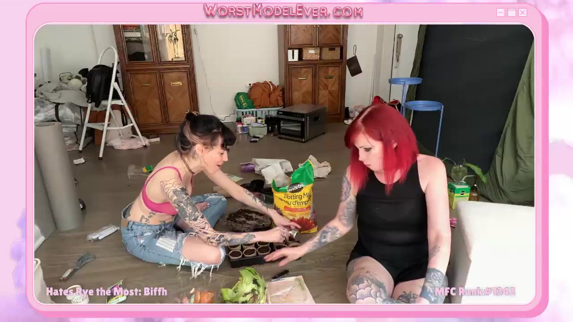 Gallery image thumbnail from Rylandbaby's myfreecams stream on, 05/20/2026, 22:44 image 10 of 20